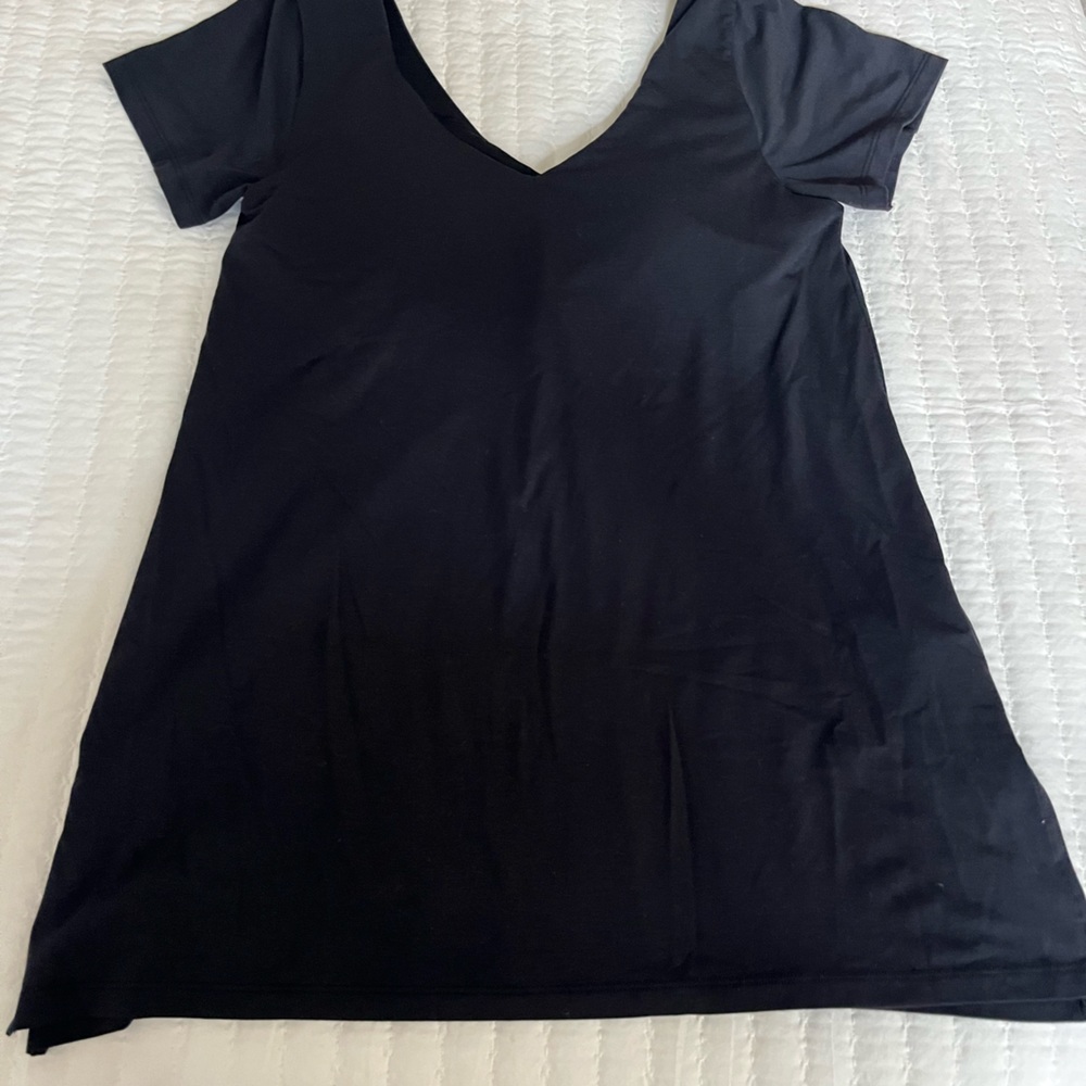 SOLD Athleta short sleeve top, Black, size M